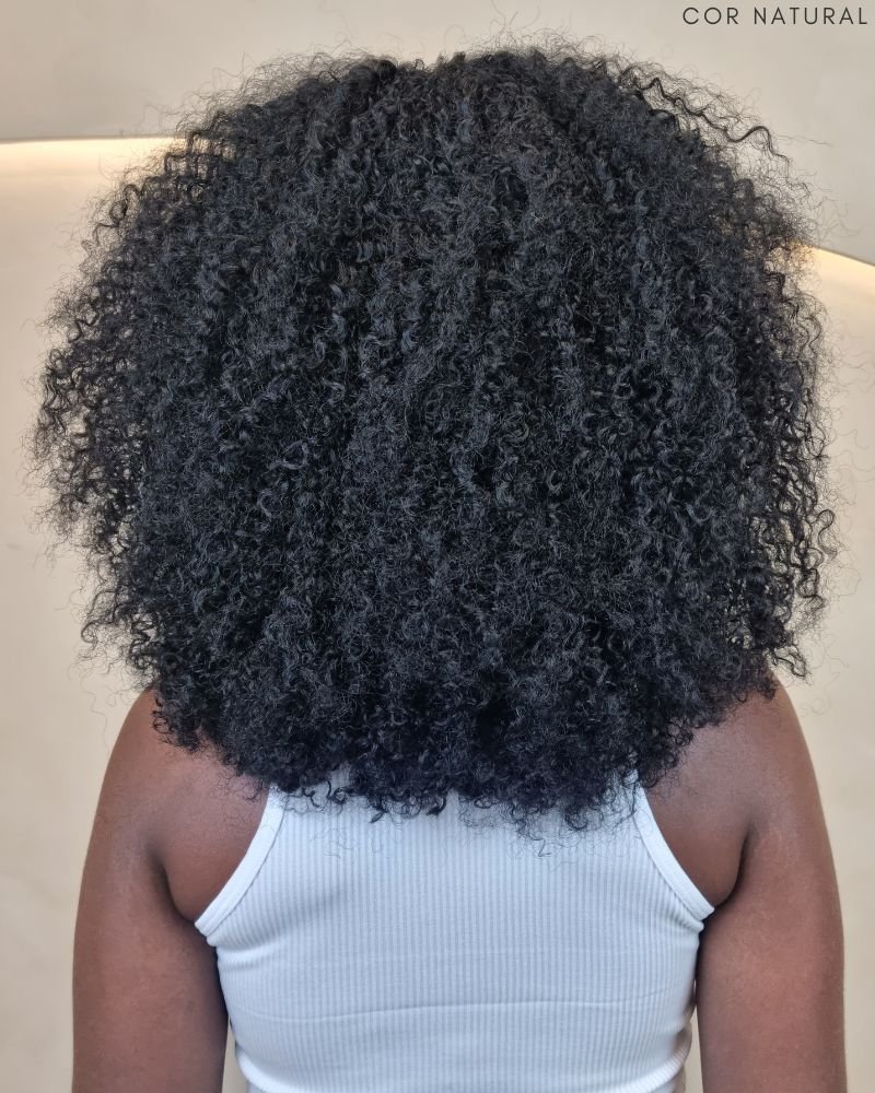 Lace Front Humana Caroline Cacheada (Cor Natural)