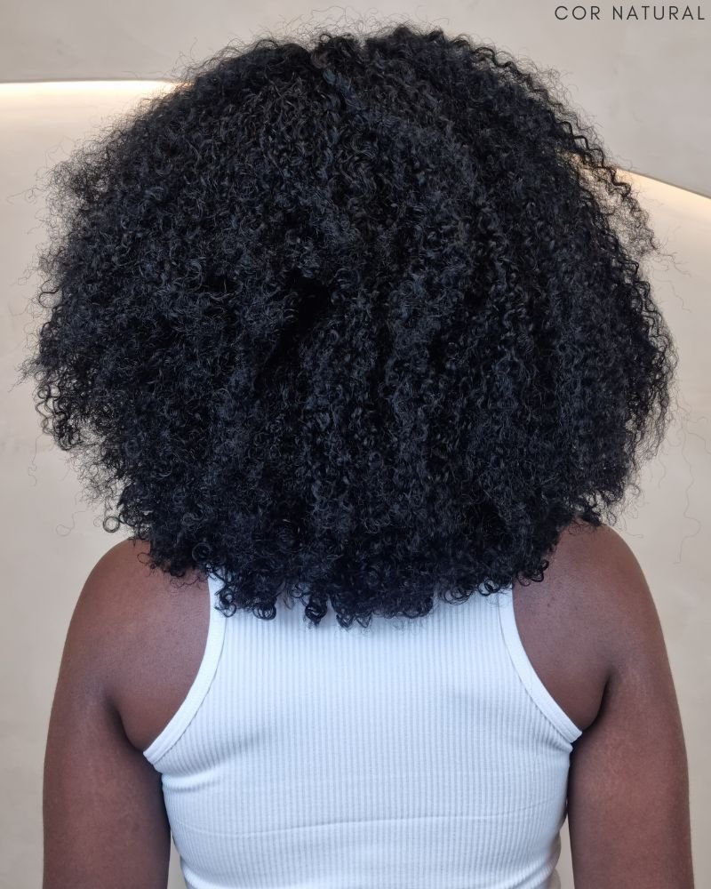 Lace Front Humana Kira Cacheada (Cor Natural)