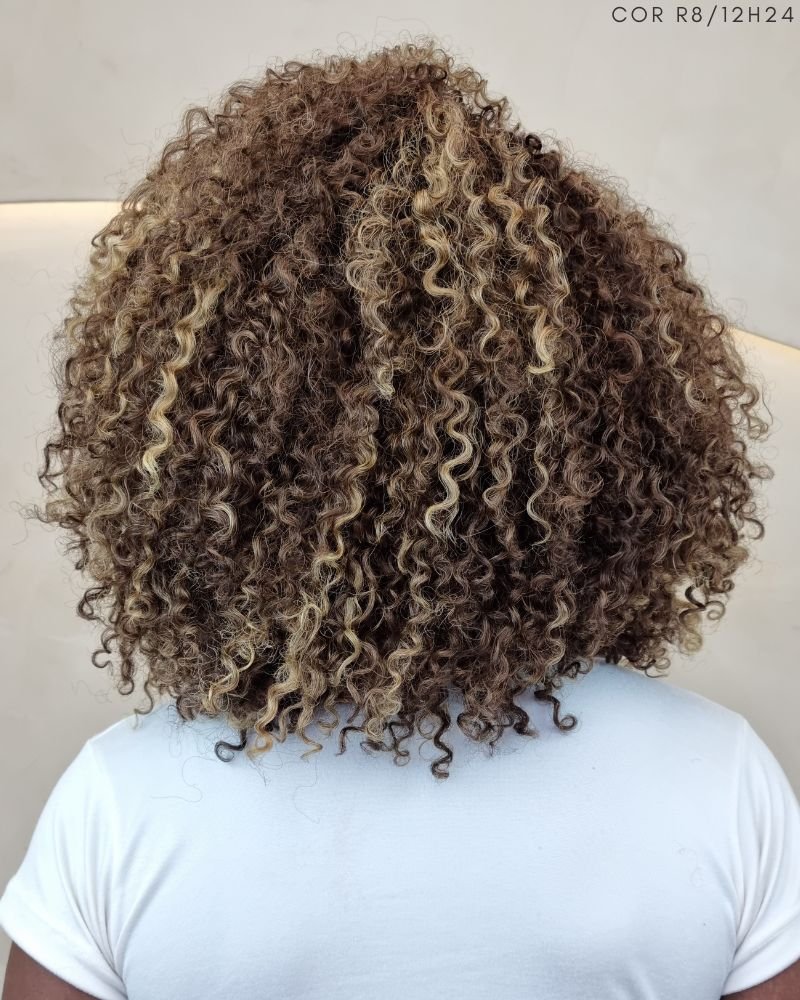 Lace Wig Isaura Orgânica Cacheada